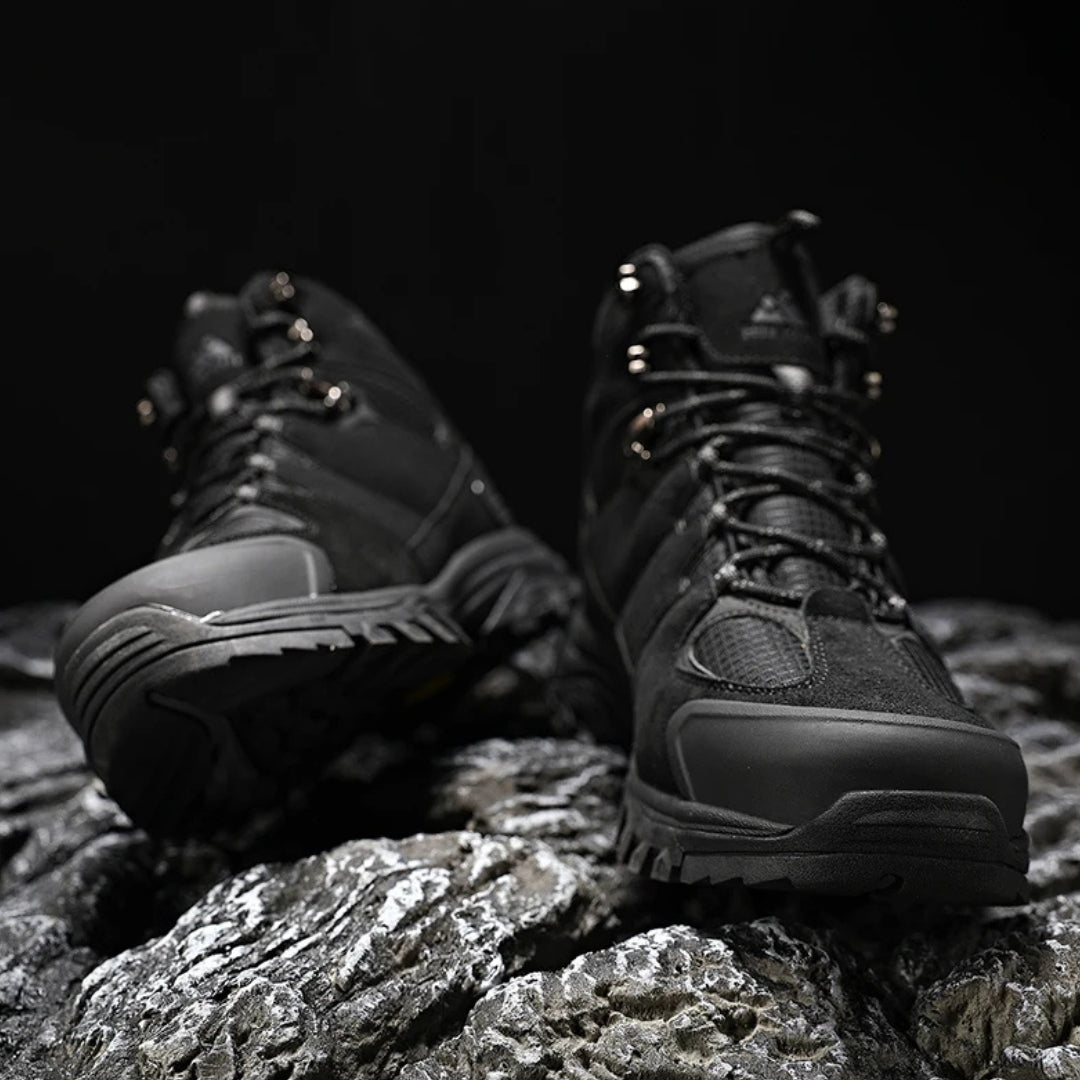 Outdoor Trekking Boots – Rutschfest, Atmungsaktiv & Ultra Robust