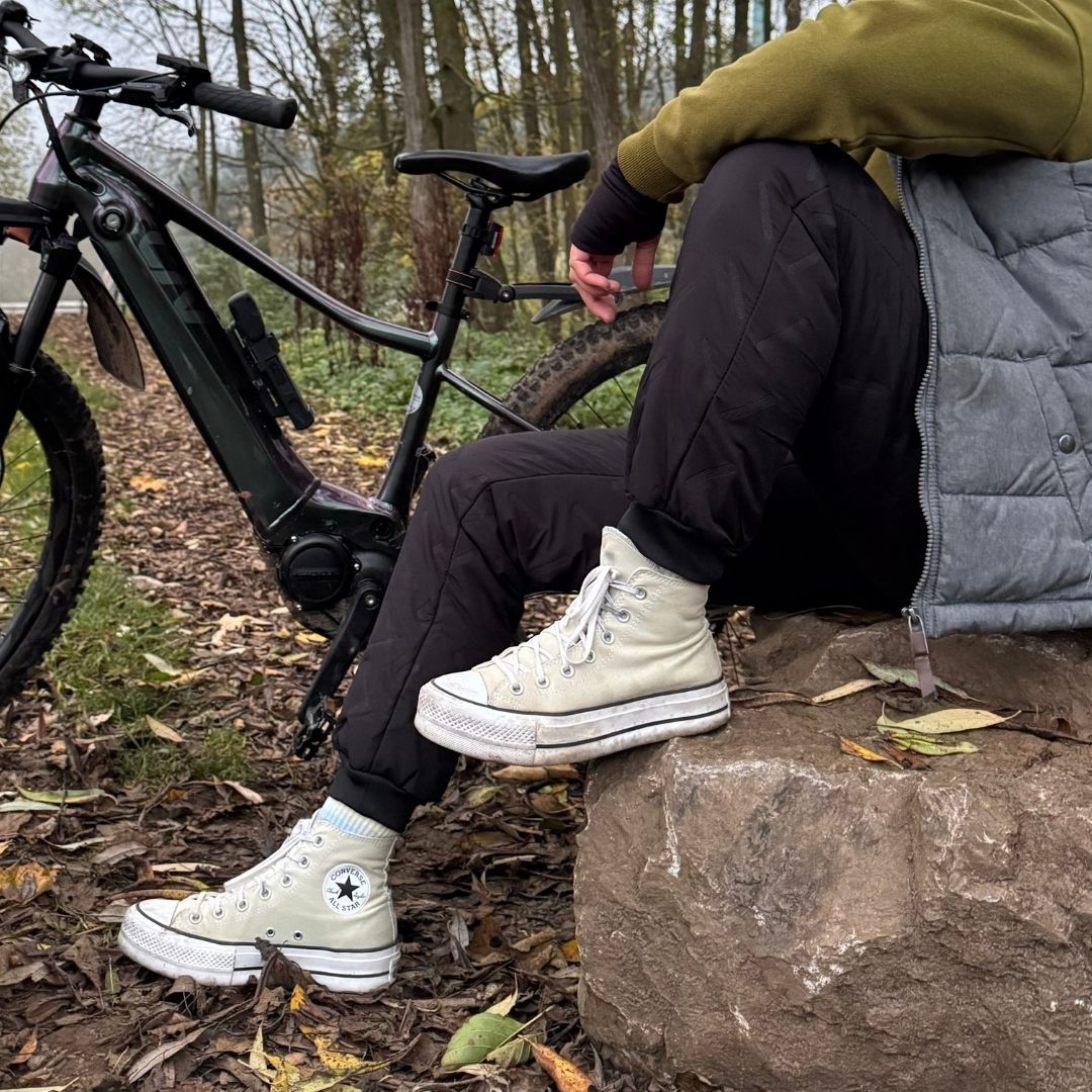 Thermohose + Handschuhe & Schlauchschal