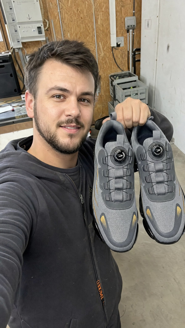 Sven G.