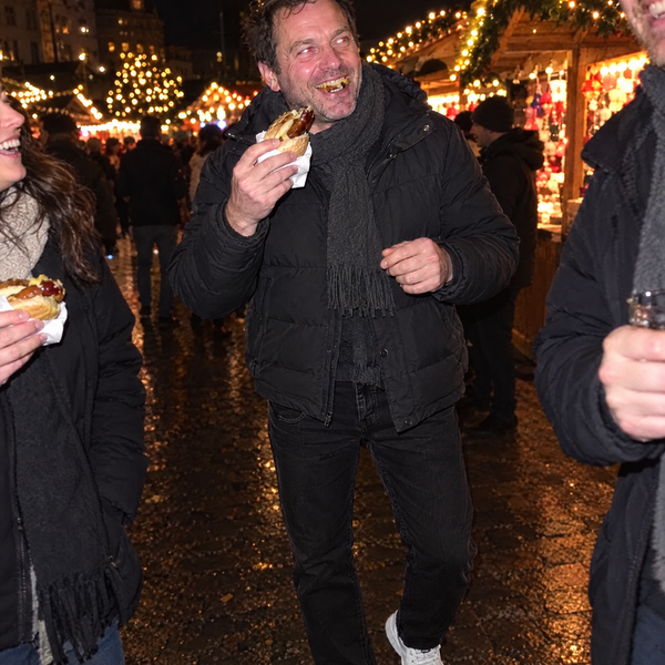 Thermo-Jeans Schwarz auf dem Weihnachtsmarkt